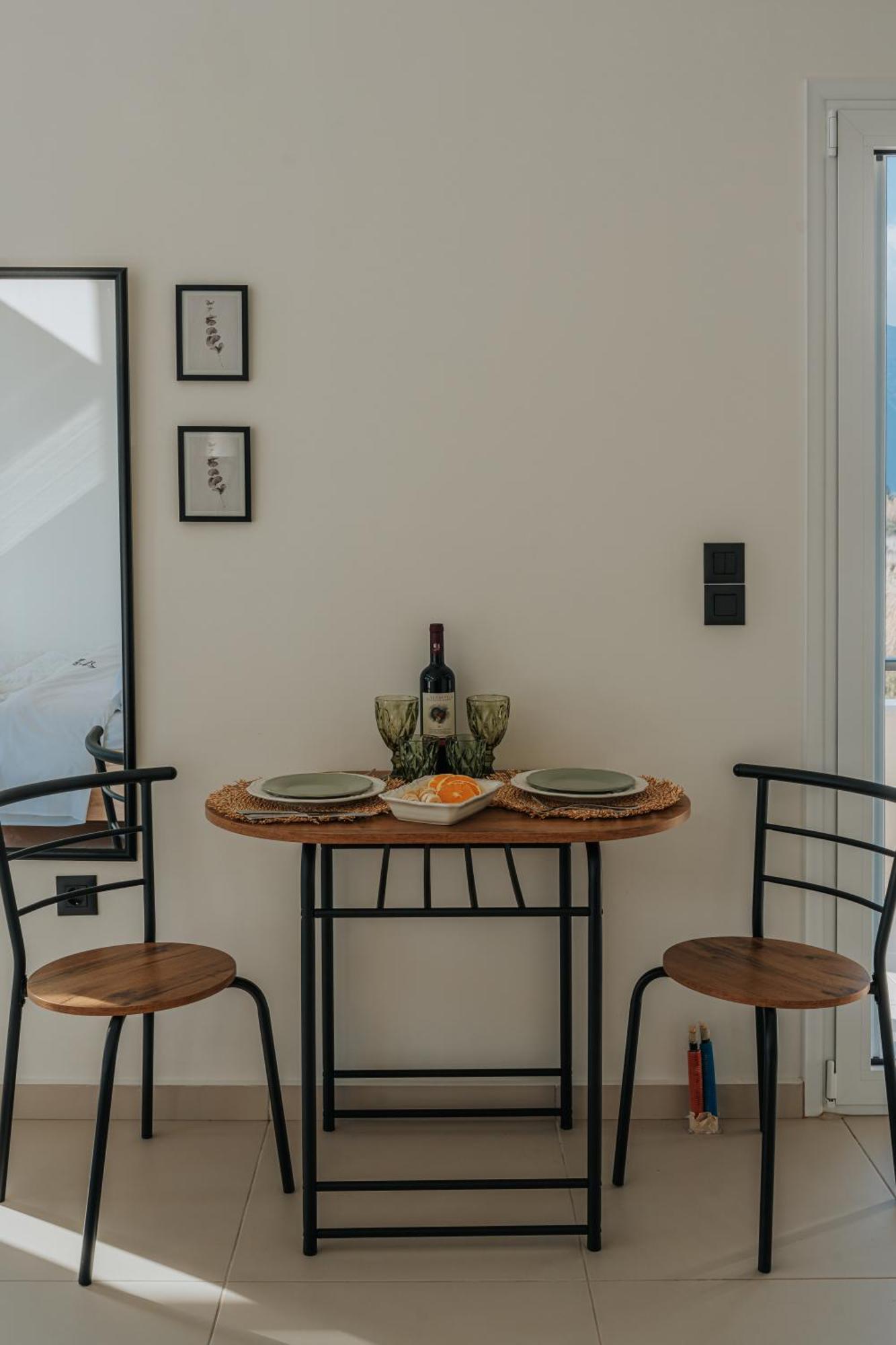 Ponte Suites Andírrion Buitenkant foto
