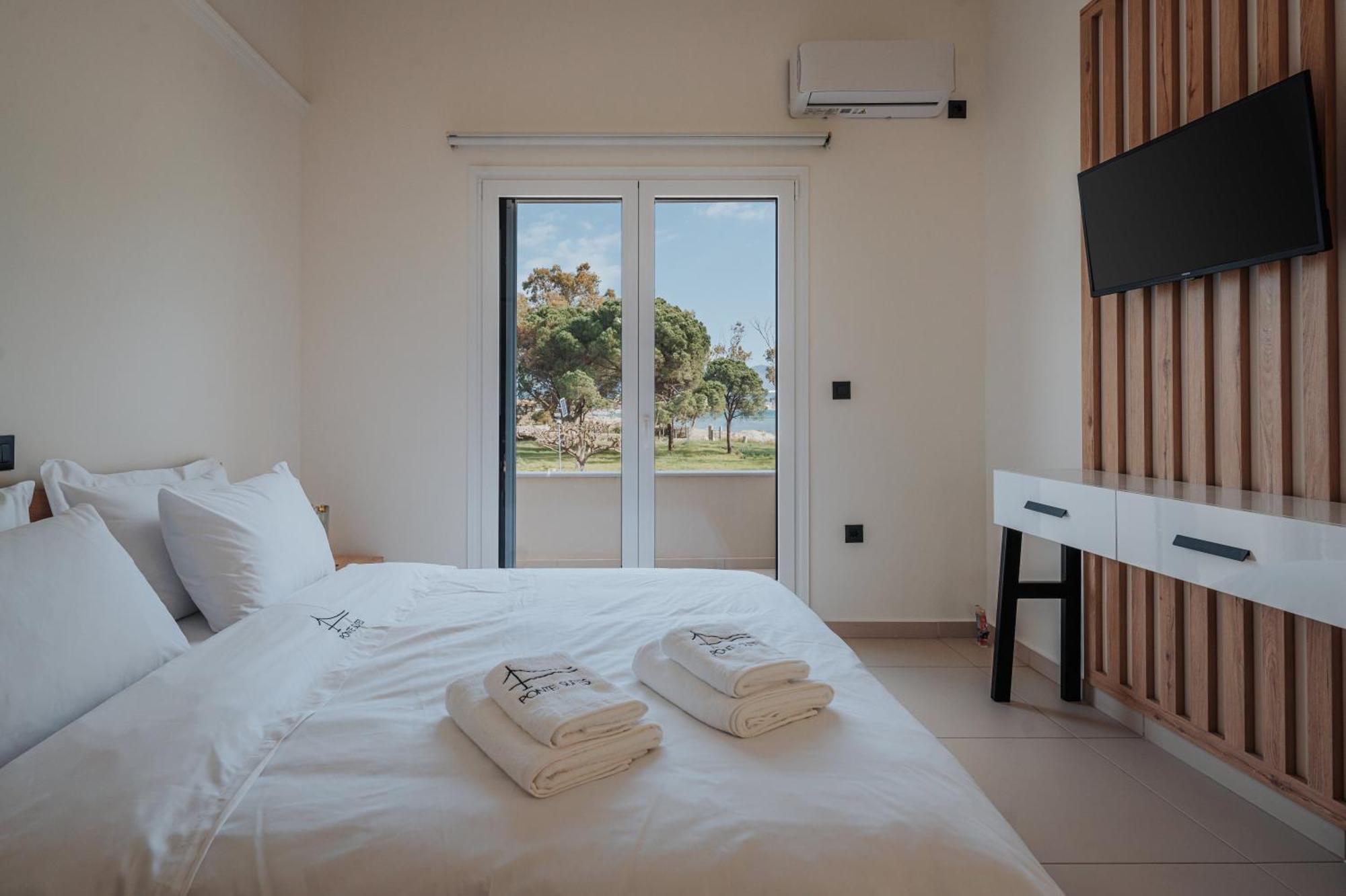 Ponte Suites Andírrion Buitenkant foto