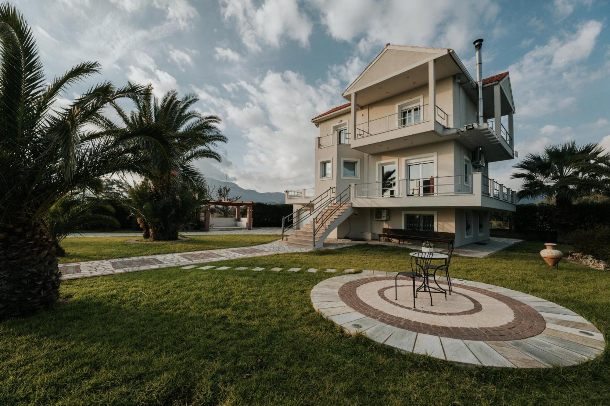 Ponte Suites Andírrion Buitenkant foto